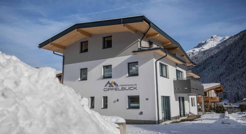 Ferienhaus Gipfelblick — Hotel in Neustift im Stubaital