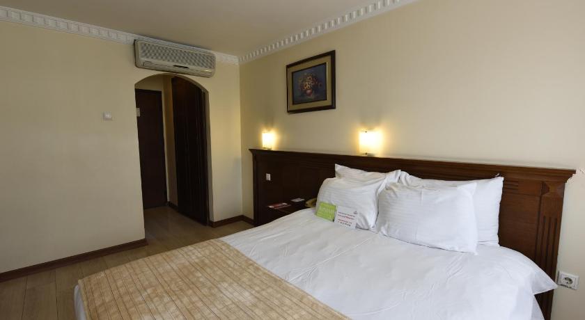 Asal Hotel photo