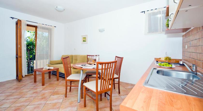 Apartments Marija photo