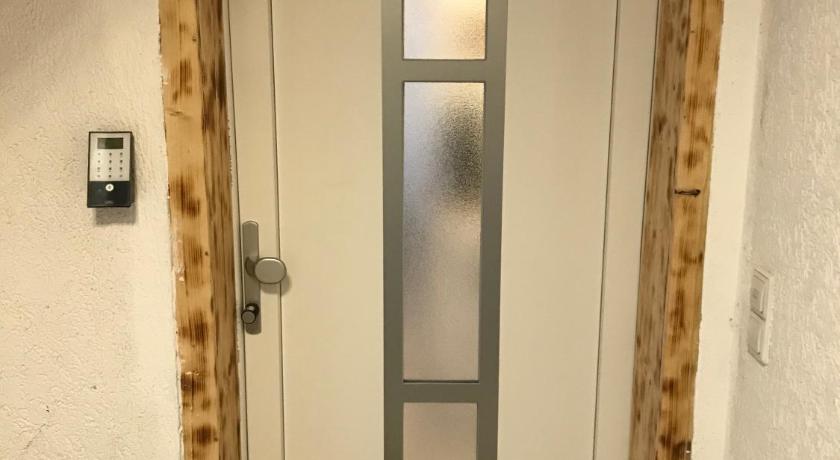 Gemutliche 2 Zimmer FeWo Parkplatz WLAN photo