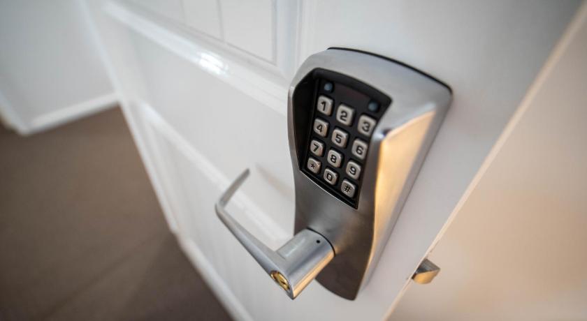 库达尔 The Platypus Accommodation & Cafe 酒店 外观