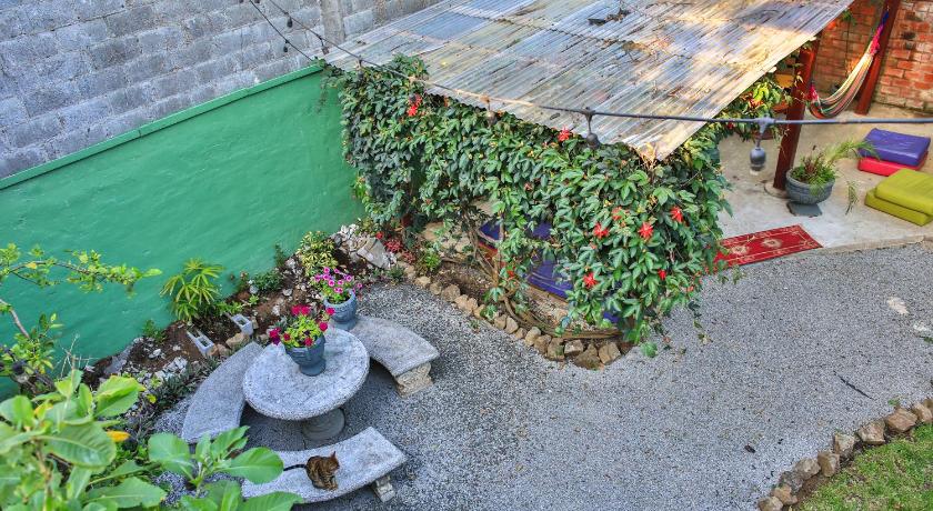 Mangifera Hostel — Hotel in Grecia