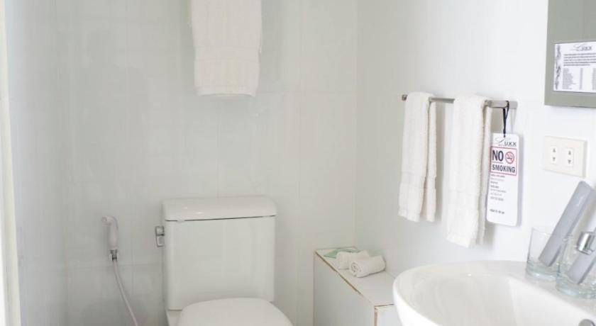 صورة توأم مع شرفة (Twin Room with Balcony) 9