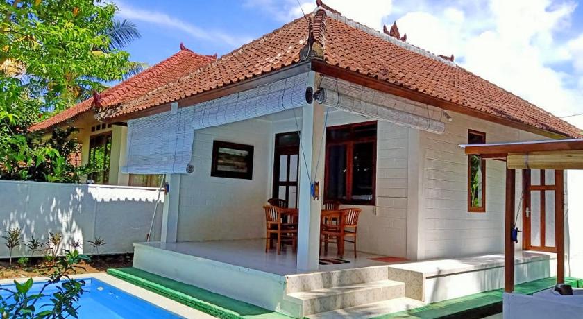 White Creative Villa Campuhan photo