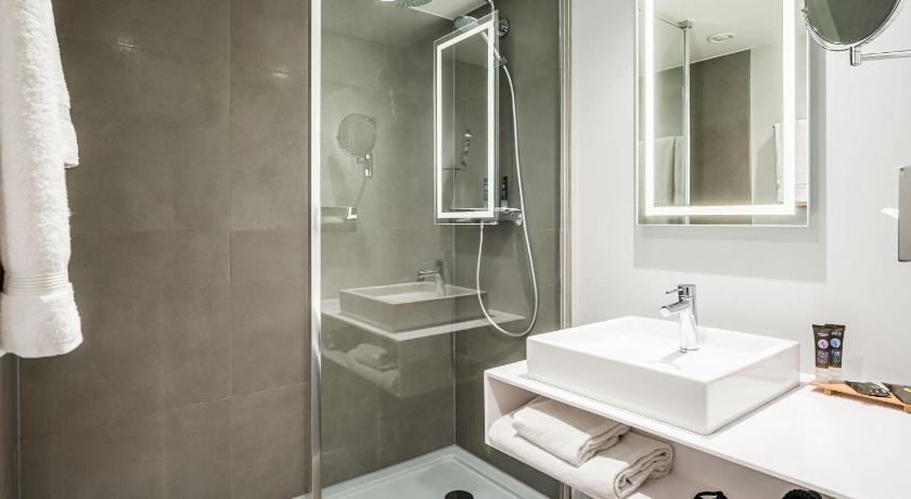 Bilde av Superior Room with 1 Double Bed and Sofa 2