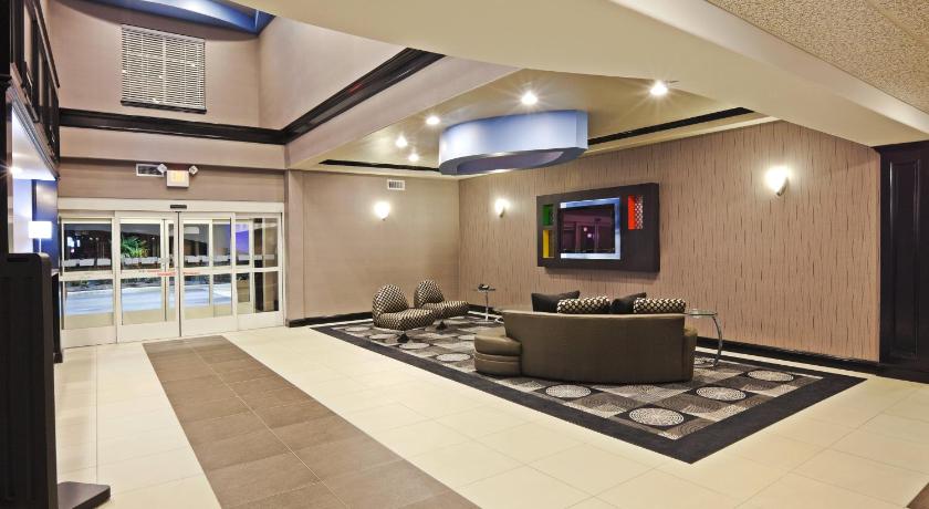 Holiday Inn Express Hotels & Suites Jacksonville photo