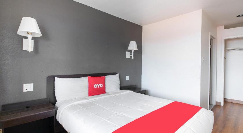 OYO Hotel Irving DFW Airport North