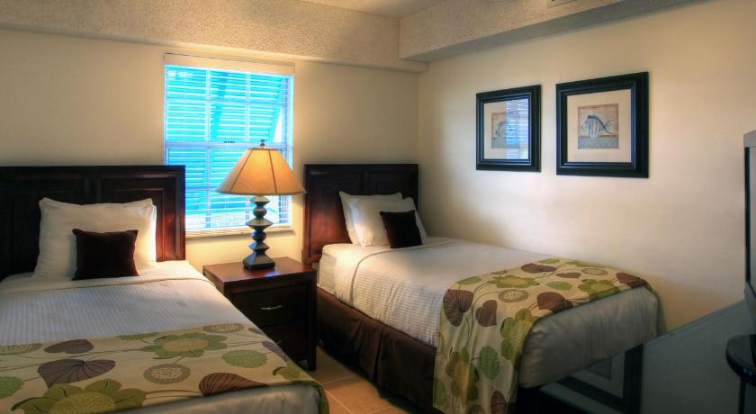 Ocean Pointe Suites at Key Largo photo