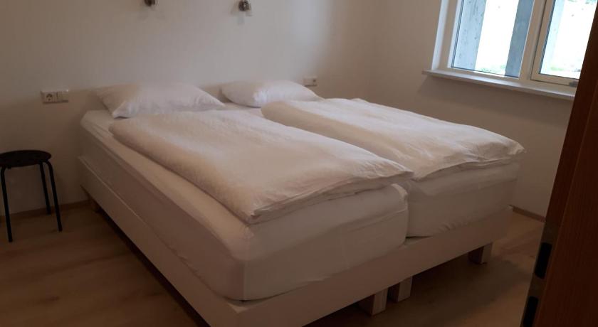 Skipalaekur Farm Apartments — Hotel in Egilsstadir