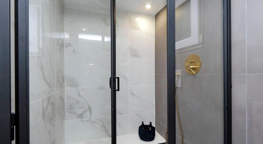 EVE Guest House at Trevi Fountain photo
