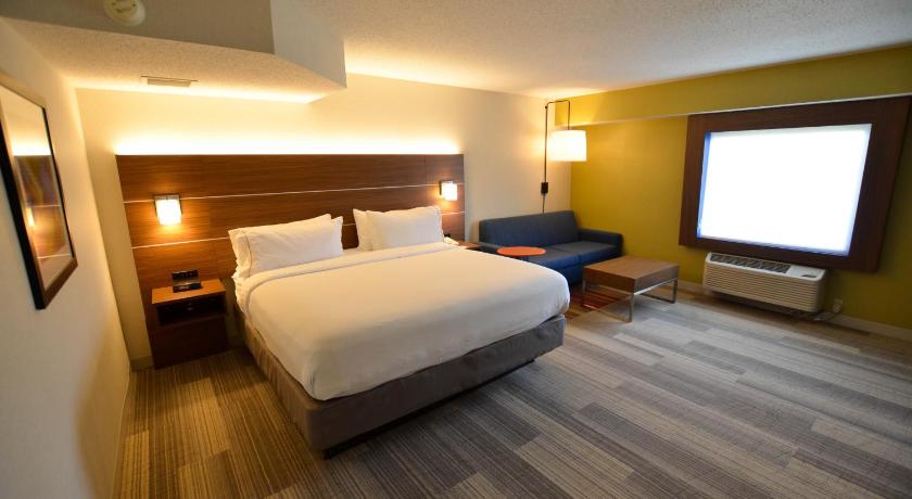 Holiday Inn Express Pittsburgh-Bridgeville