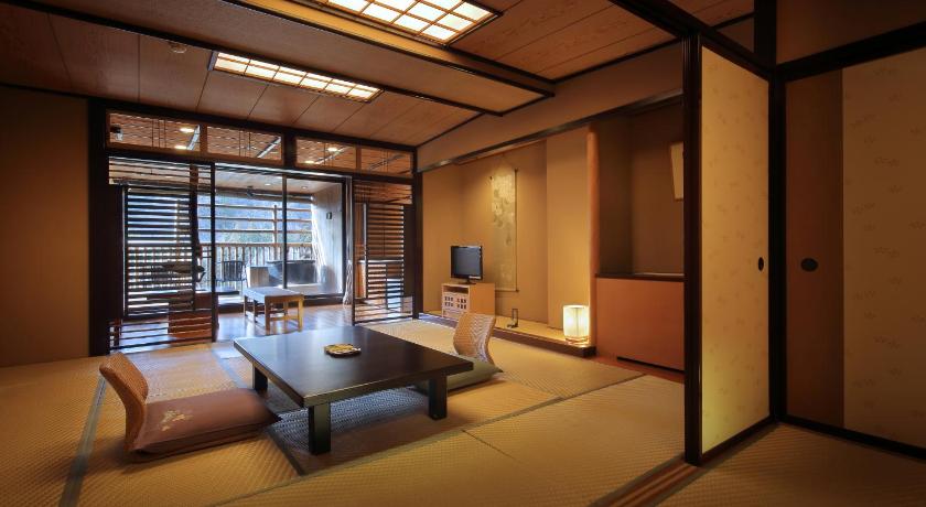 Deluxe Japanese-Style Room with Open-Air Bath 