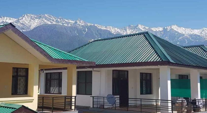 EKAANT HOMES (DHOULADHAR SUITE) photo