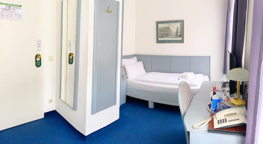 Altstadthotel Augsburg photo