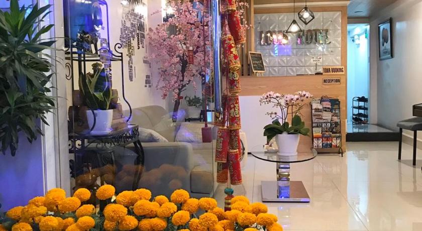 Louis Hotel - Bui Vien Walking Street photo