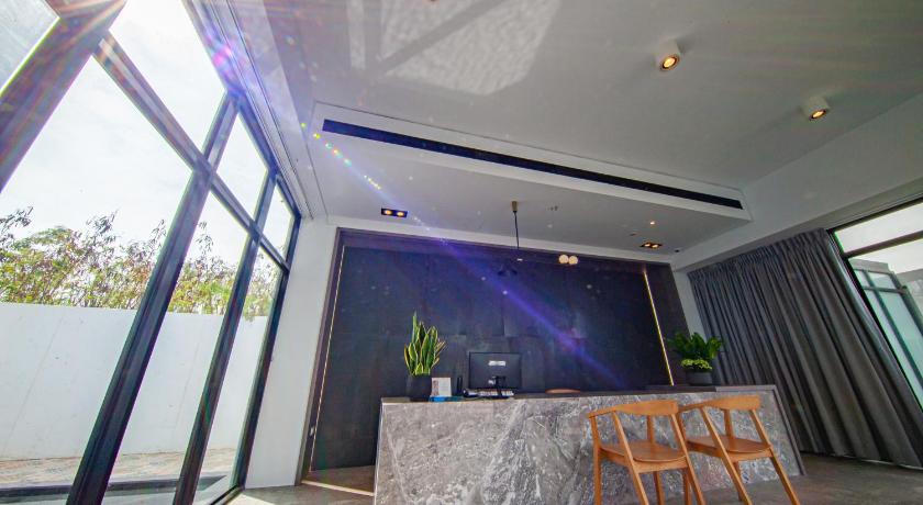 SH Villa photo