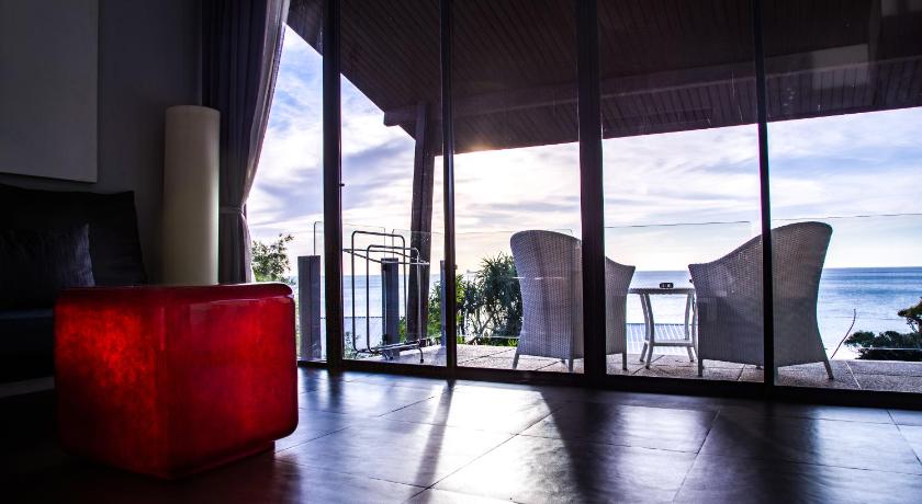 Image of Premier With Balcony Sea View 11