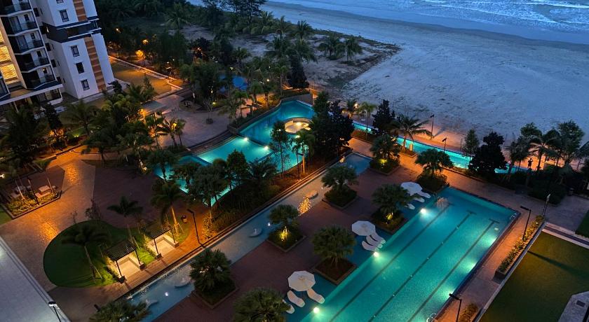 クアンタン Eyu Seaview At Timurbay 5つ星 ゲストハウス スイート