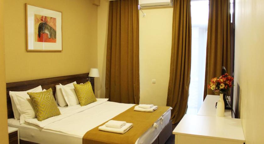 Point Hotel Tbilisi photo