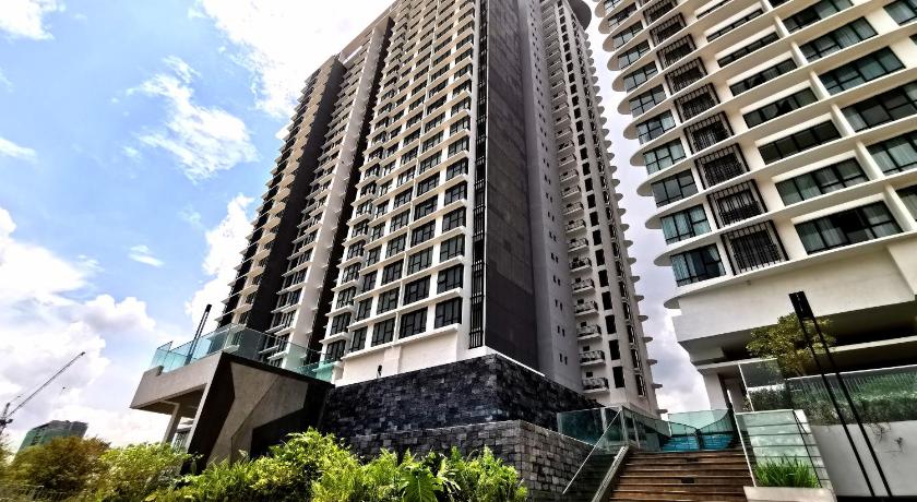 Midvalley Southkey Cozy Suite@Johor Bahru photo