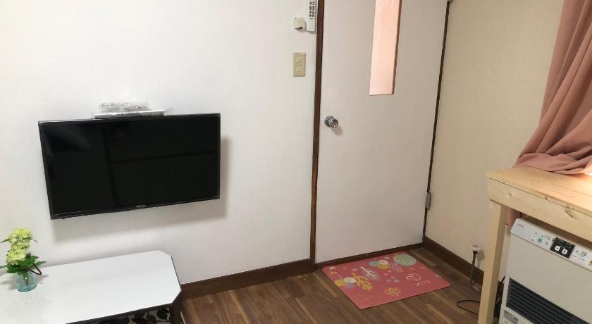 Happy Apartment photo