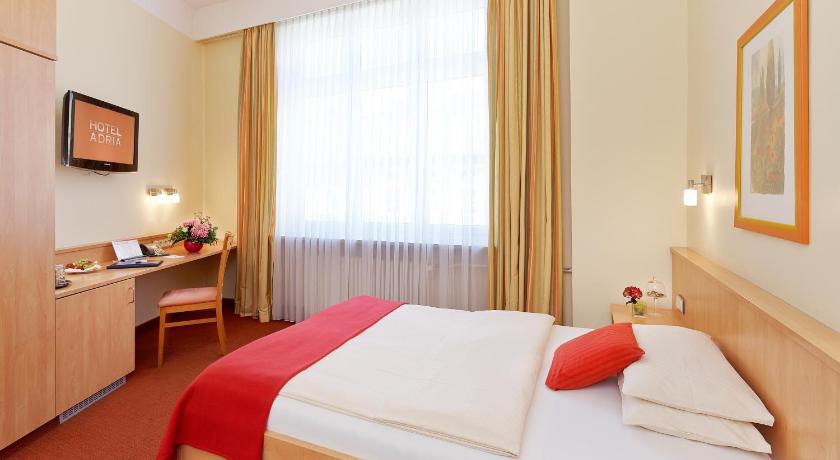 Image of Standard Single Room 0