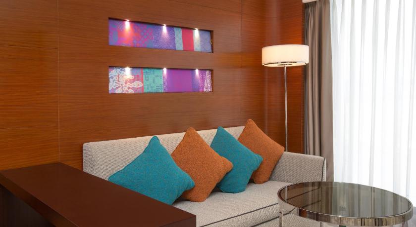 Image of 1 King Premium Sea View 6