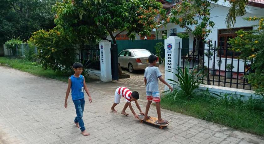 Restwell Homestay photo