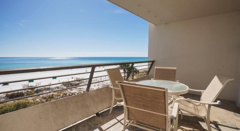 Image of Two-Bedroom Apartment 404 1