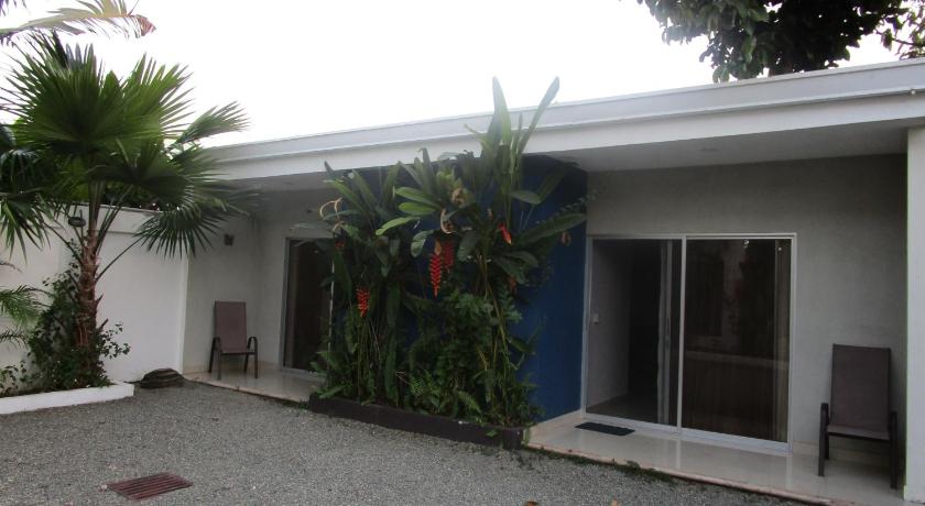 Image of Standard Double Room with Two Double Beds 1