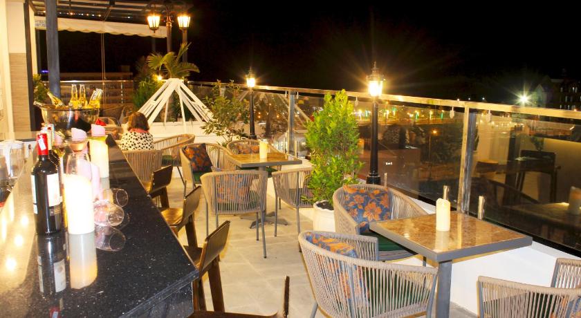 EMERALD OCEAN HOTEL - image 4