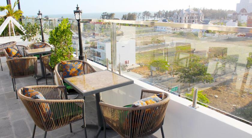 EMERALD OCEAN HOTEL - image 6