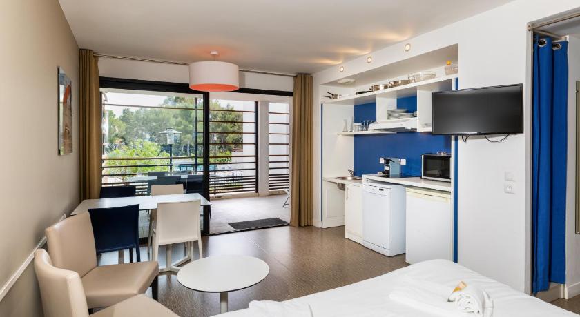 SOWELL Family Riviera