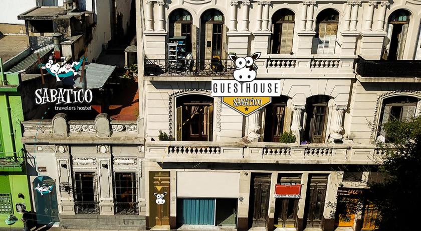 Sabatico Travelers Hostel & Guesthouse photo
