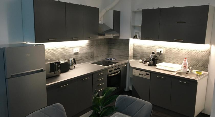 Queen Apartman — Hotel in Debrecen