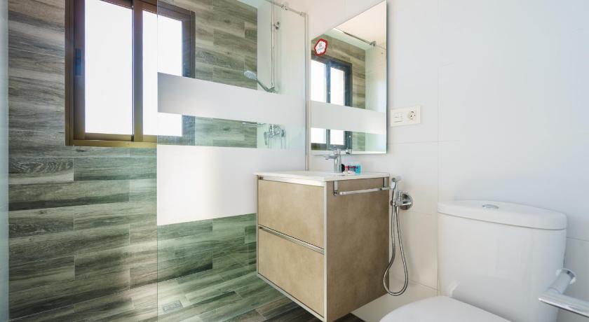 カラトラオ OYO Hotel El Ancla 1つ星 ホテル 外観