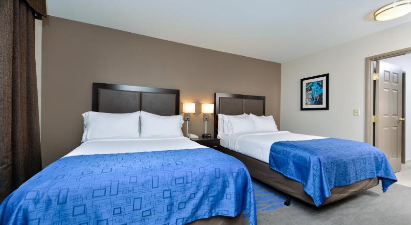 Holiday Inn Express Hotel & Suites St. Louis West-O'Fallon