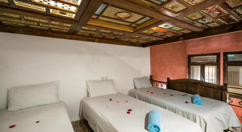 Image of 8-Bed Mixed Dormitory Room 0