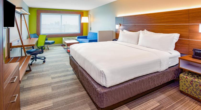 Holiday Inn Express-Des Moines Downtown