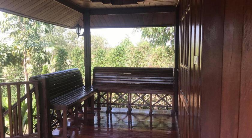 Image of One-Bedroom Bungalow 13