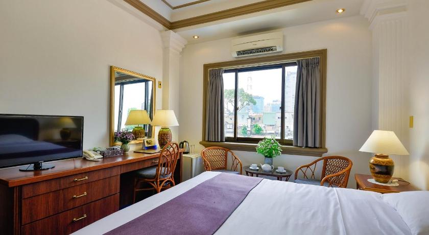 The Spring Hotel photo