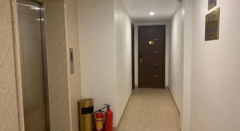 New Sky Airport Hotel photo