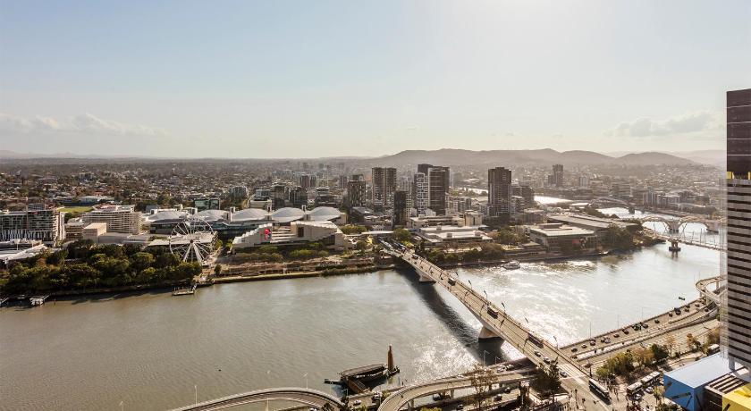 Oaks Brisbane Casino Tower Suites