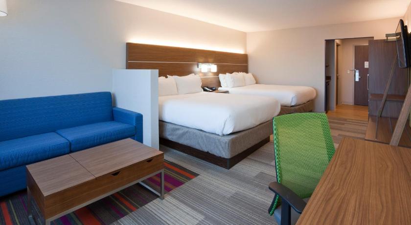 Holiday Inn Express Hotel & Suites Minneapolis-Golden Valley