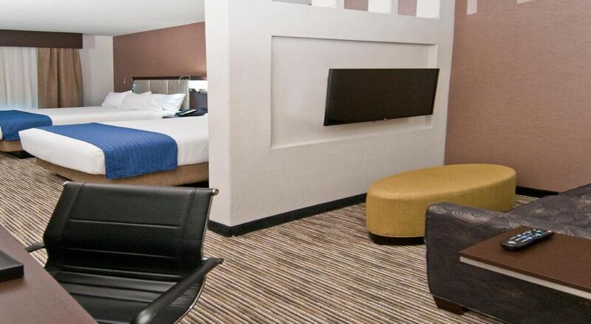 Holiday Inn Austin Airport