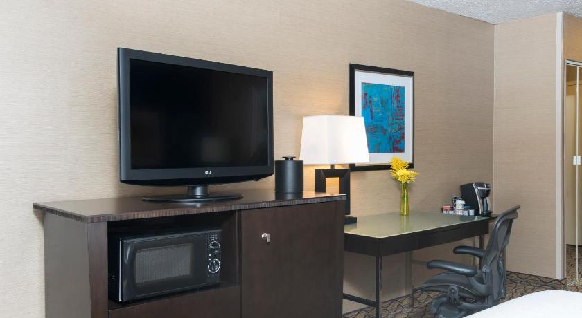 Holiday Inn Chicago - Elk Grove