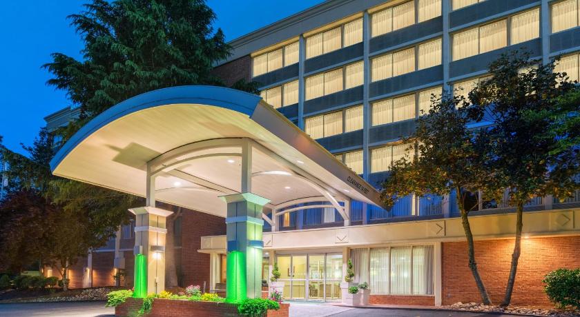 Holiday Inn Charlottesville-Monticello