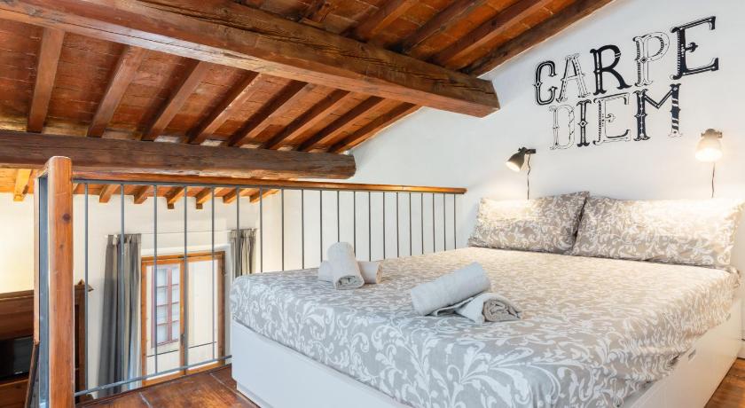 Modern Studio Flat - 3 mins from Duomo Square — Hotel in Florence