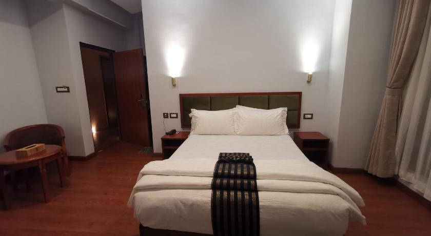 Ludrong Hotel photo