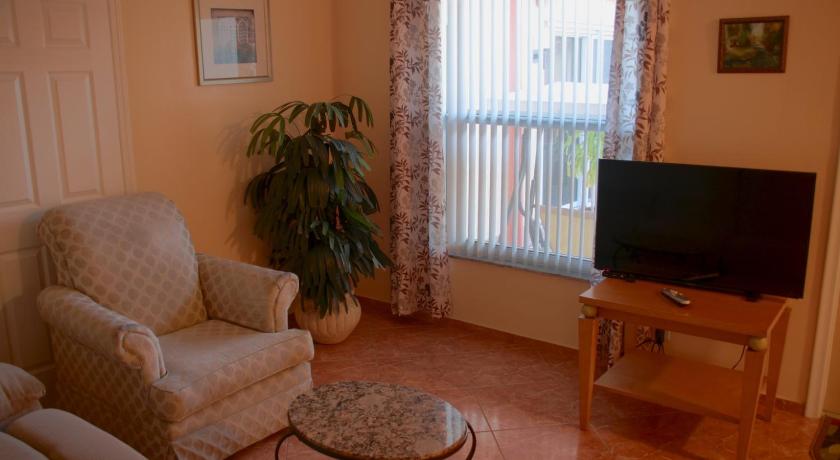 Lago Mar Motel and Apartments photo